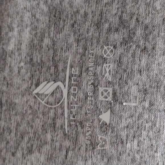 Icy Zone T-shirt. - Picture 2 of 8